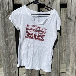 Levi Shirt